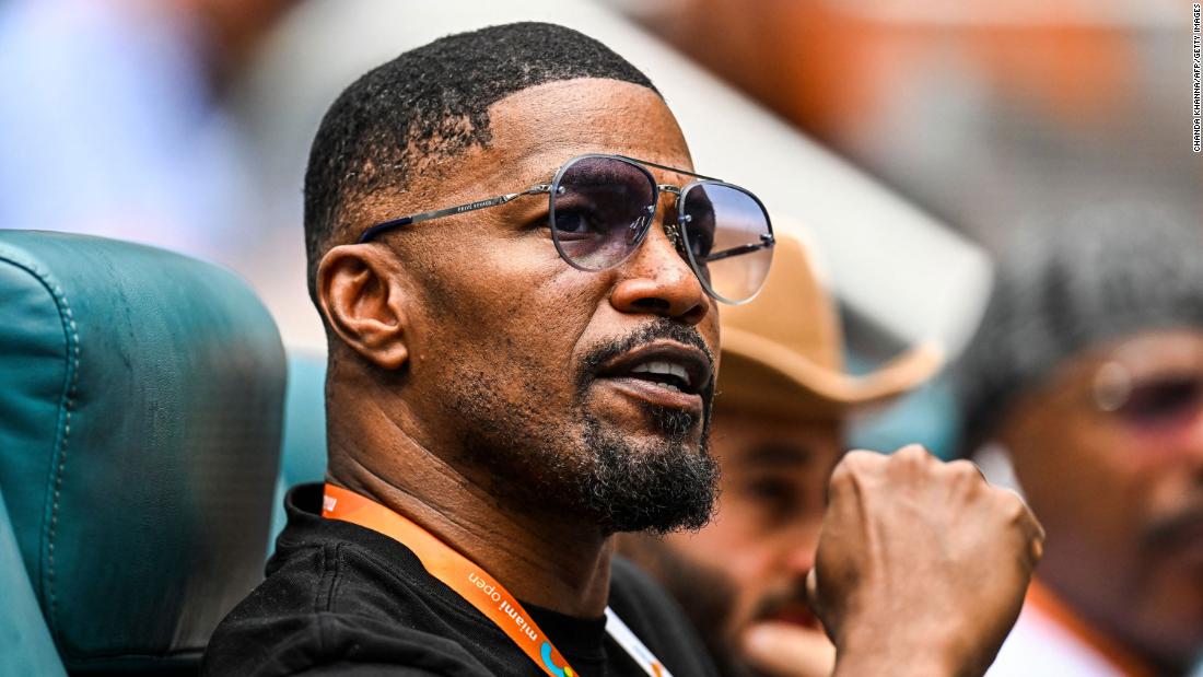 jamie-foxx-remains-hospitalized-nearly-a-week-after-‘medical-complication’